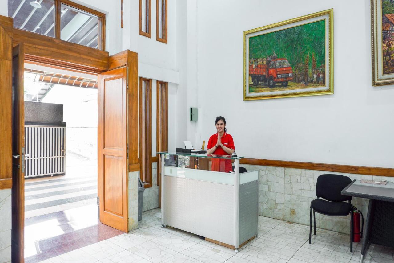 Oyo 1209 Tirtasari Nice Guesthouse Bandung Dış mekan fotoğraf