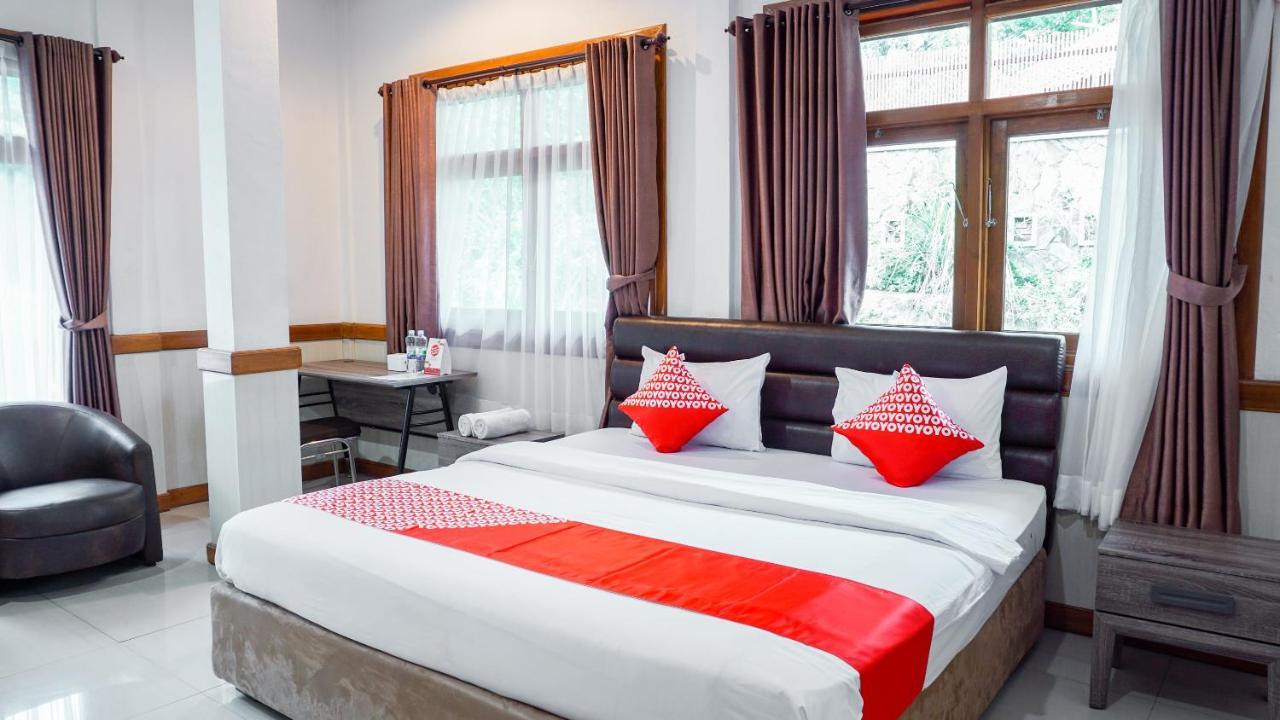 Oyo 1209 Tirtasari Nice Guesthouse Bandung Dış mekan fotoğraf