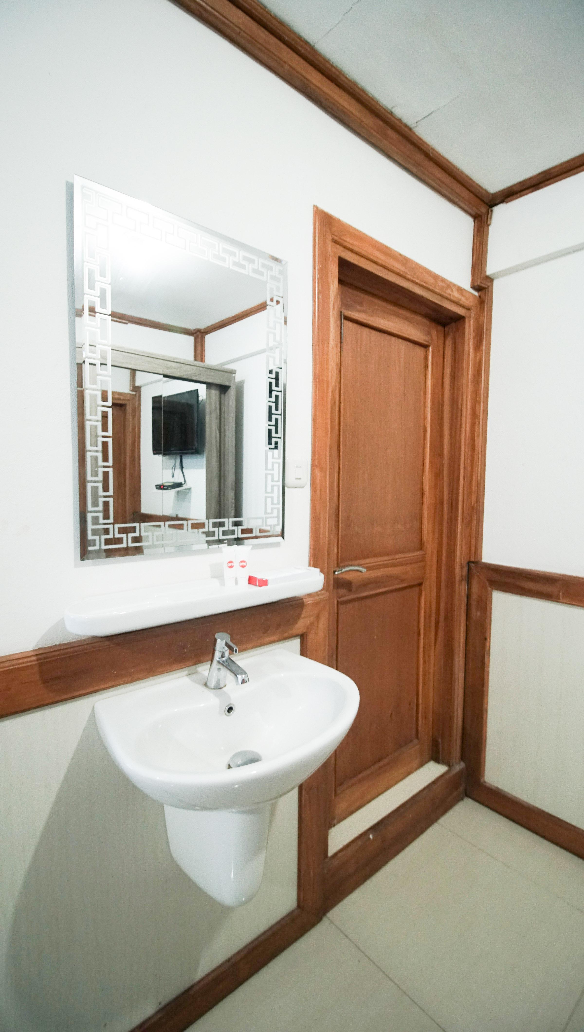 Oyo 1209 Tirtasari Nice Guesthouse Bandung Dış mekan fotoğraf
