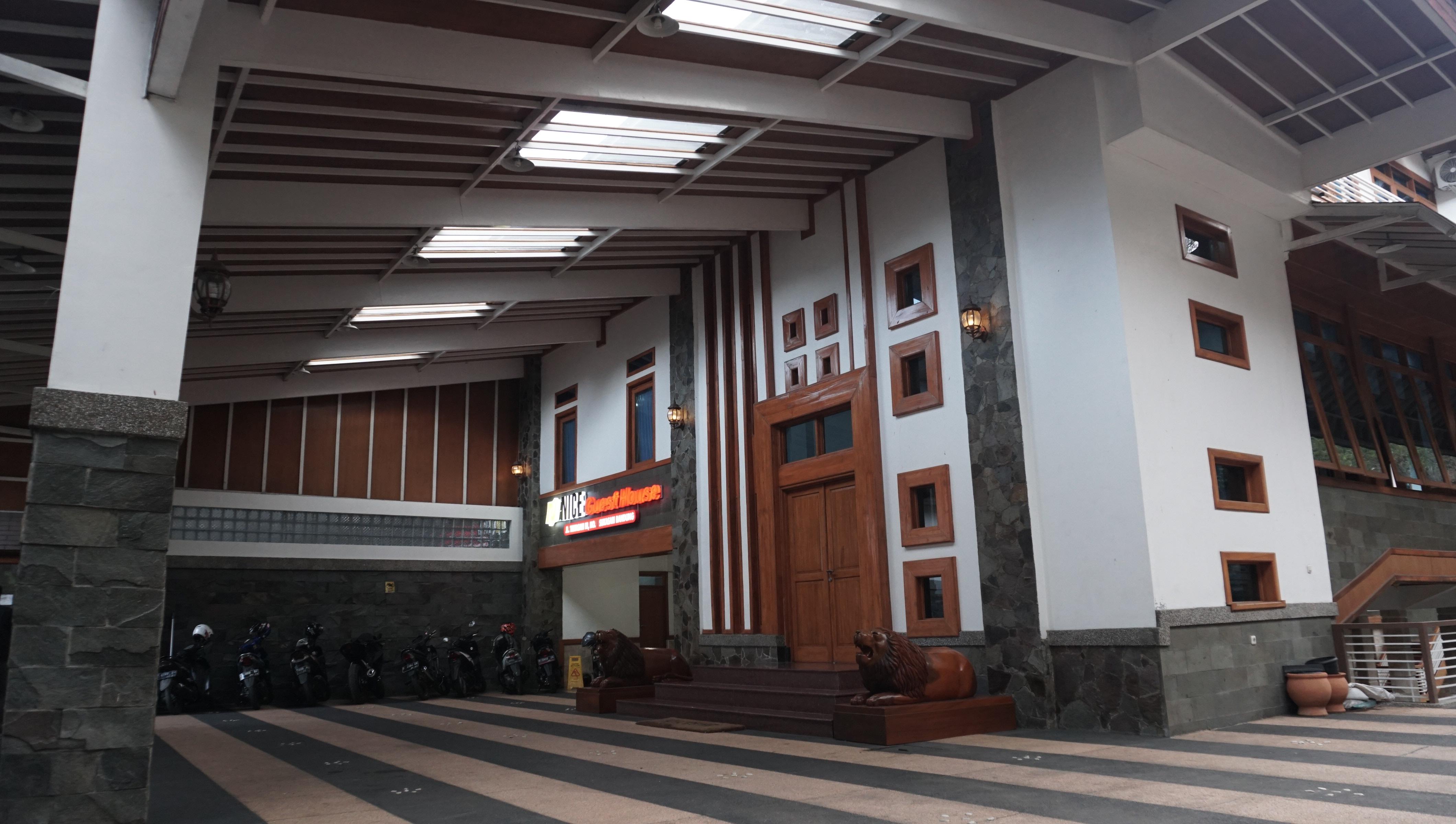 Oyo 1209 Tirtasari Nice Guesthouse Bandung Dış mekan fotoğraf