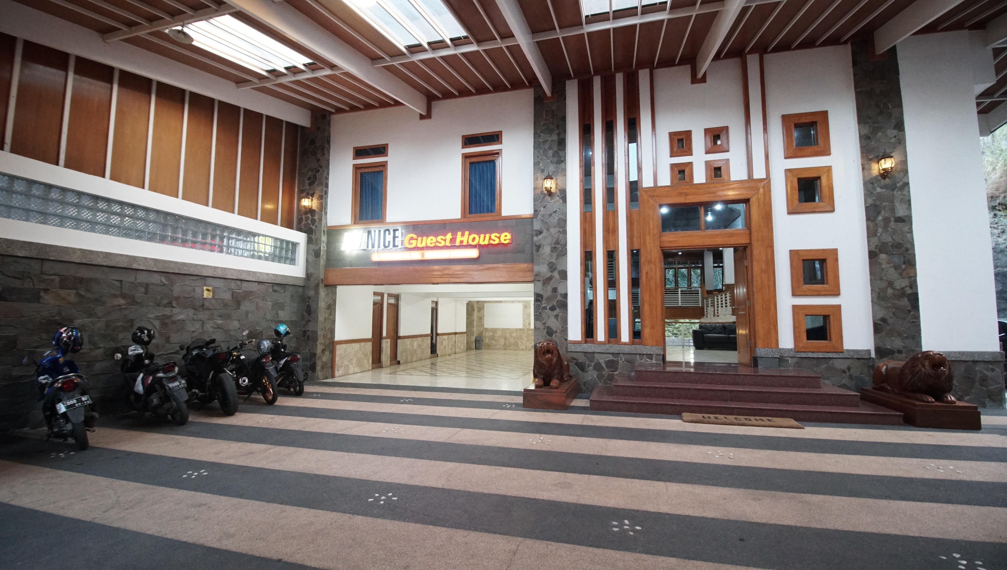 Oyo 1209 Tirtasari Nice Guesthouse Bandung Dış mekan fotoğraf